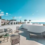 Modern Townhouse With 3 Terraces, Pool And Views Nerja