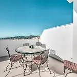Modern Townhouse With 3 Terraces, Pool And Views *