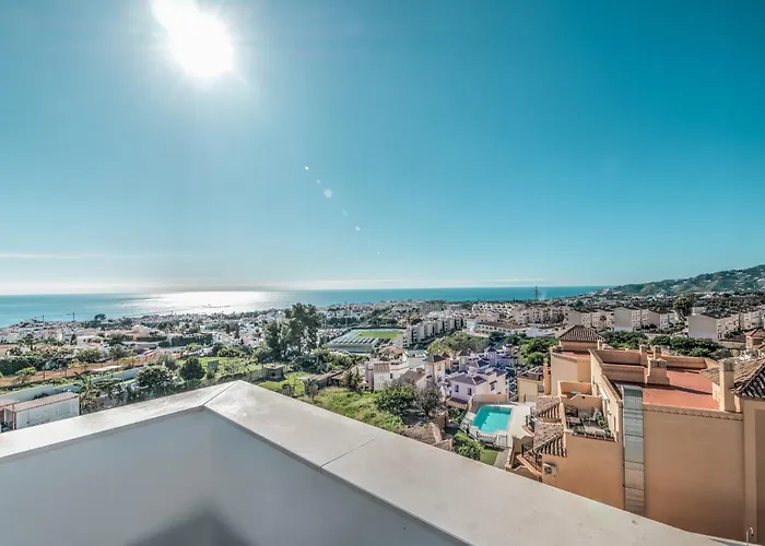 Modern Townhouse With 3 Terraces, Pool And Views