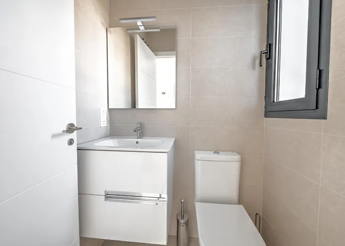 Holiday home Modern Townhouse With 3 Terraces, Pool And Views *