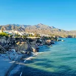 Modern Townhouse With 3 Terraces, Pool And Views Holiday home Nerja